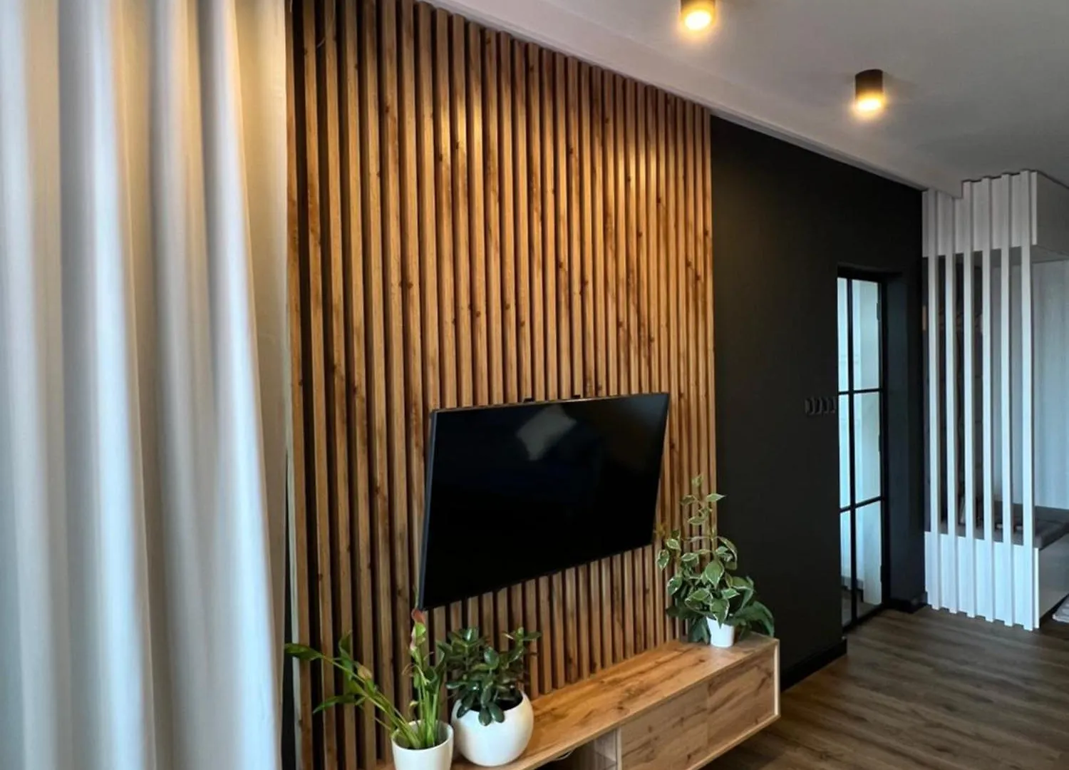 Lake Apartment Краков